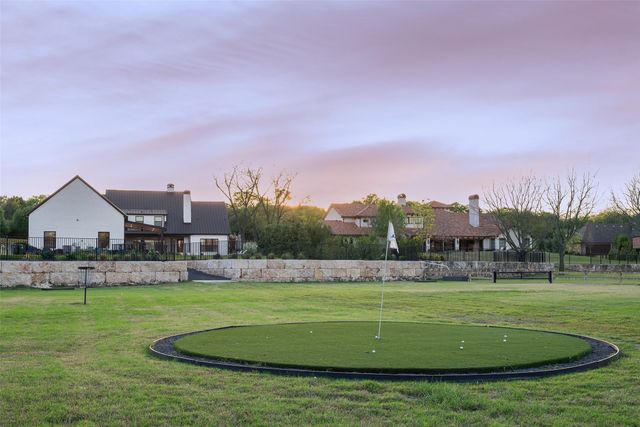 1411 Red Oak Trail, Fairview, TX 75069