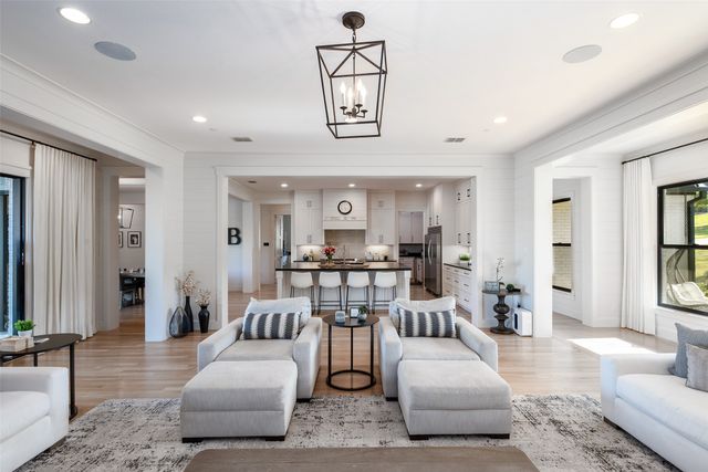 1411 Red Oak Trail, Fairview, TX 75069