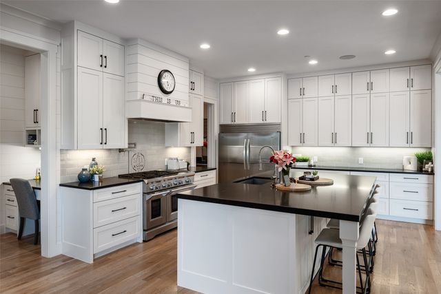 1411 Red Oak Trail, Fairview, TX 75069