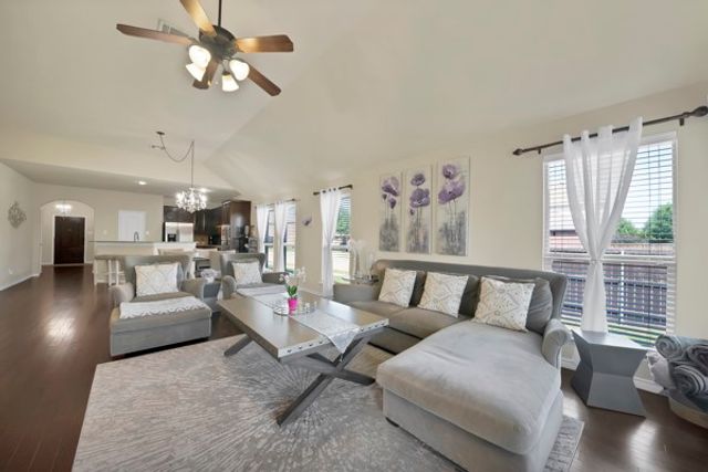10401 Flat Creek Trl, Mckinney, TX 75072