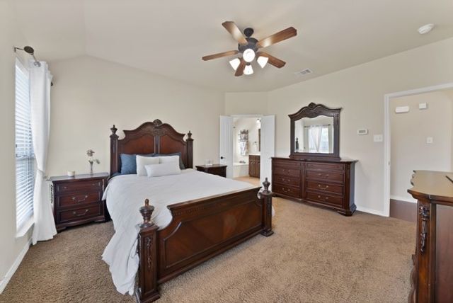 10401 Flat Creek Trl, Mckinney, TX 75072