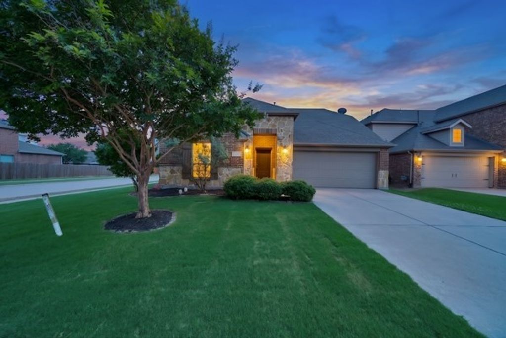 10401 Flat Creek Trl, Mckinney, TX 75072