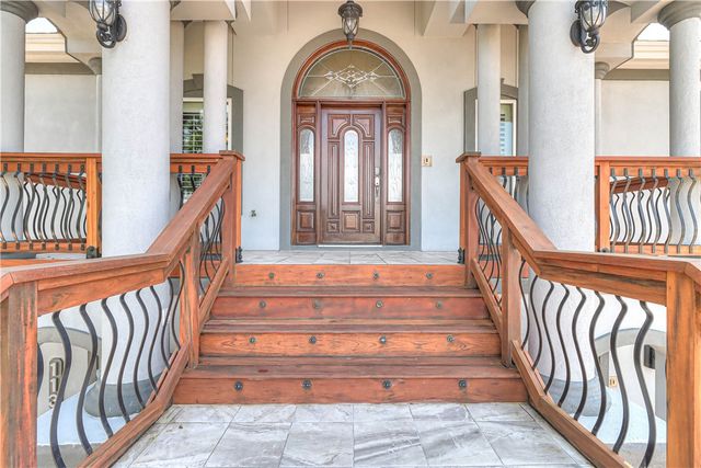 113 Bay Ct, Aransas Pass, TX 78336