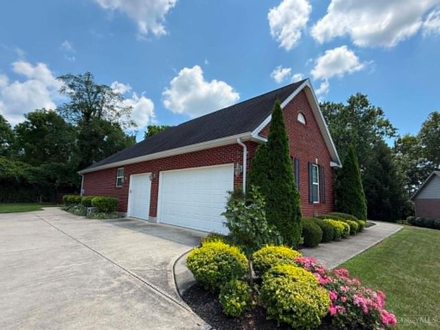 1443 Meadow View Lane, Turtle Creek Twp, OH 45036