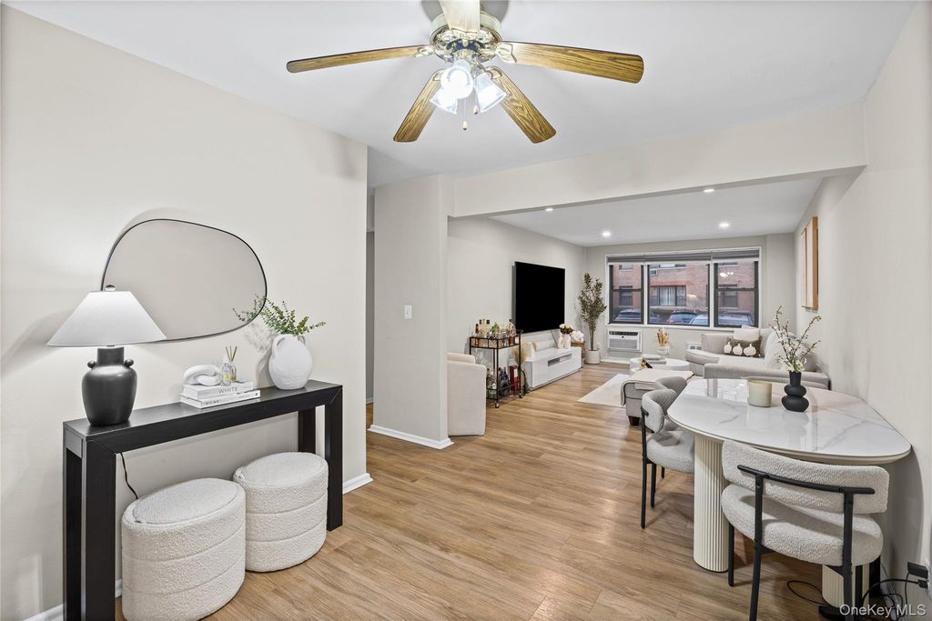 1 Birchwood Court 1B, Mineola, NY 11501 — exterior