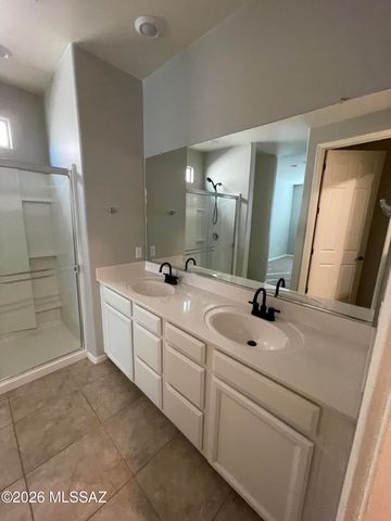7374 S Via Plaza Del Maya, Tucson, AZ 85756