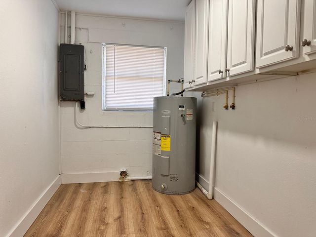 933 WINDSOR STREET, Lakeland, FL 33803