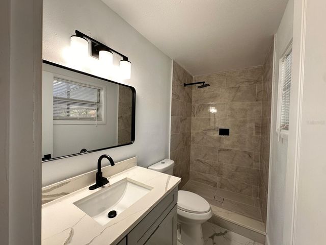 933 WINDSOR STREET, Lakeland, FL 33803