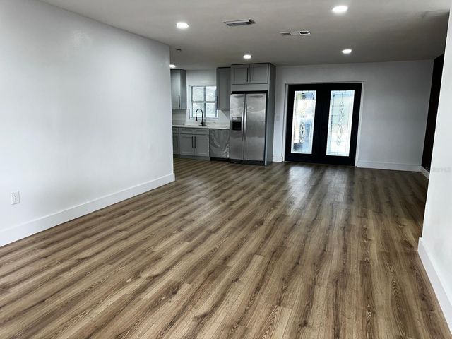 933 WINDSOR STREET, Lakeland, FL 33803