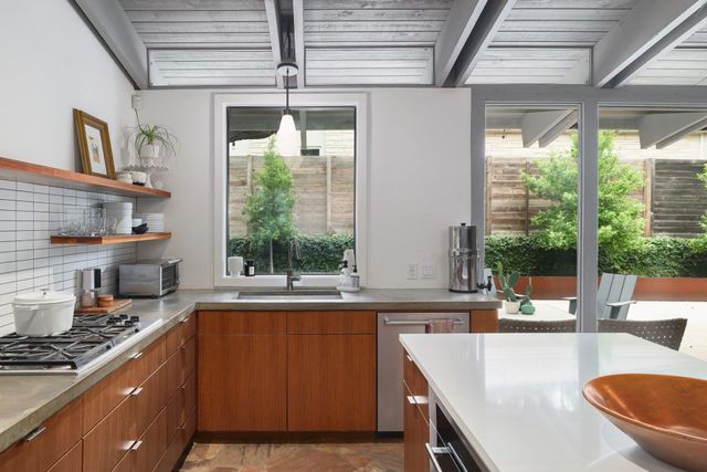 5800 Lookout Mountain DR, Austin, TX 78731