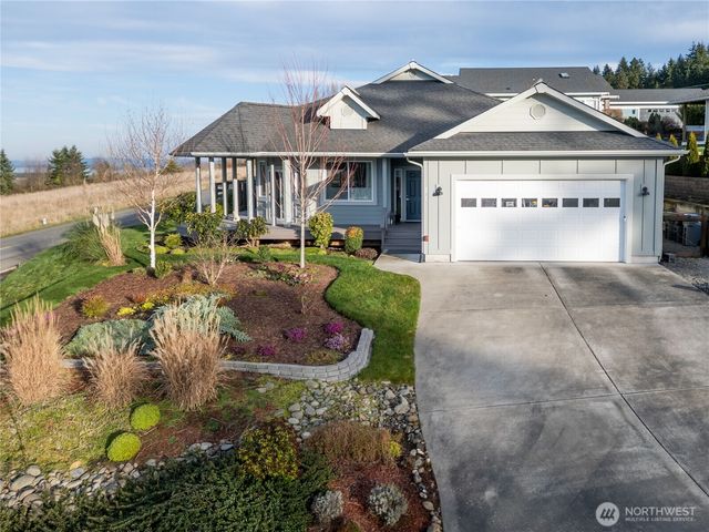 21 American Eagle Drive, Sequim, WA 98382