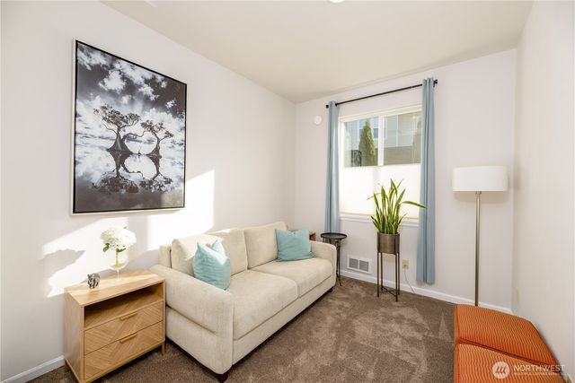 21 American Eagle Drive, Sequim, WA 98382