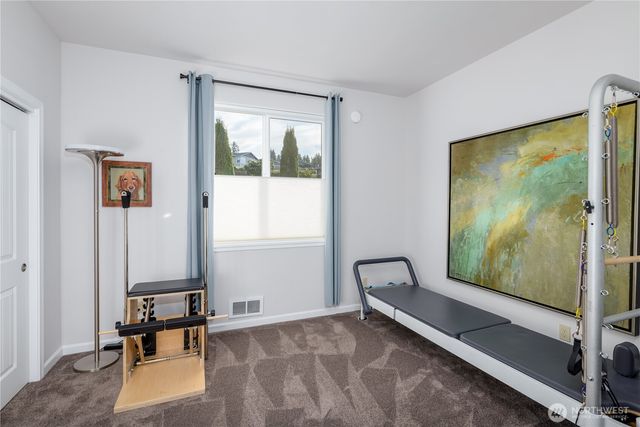 21 American Eagle Drive, Sequim, WA 98382