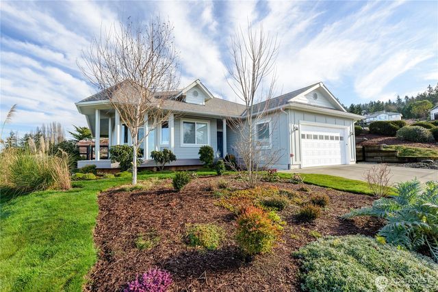 21 American Eagle Drive, Sequim, WA 98382