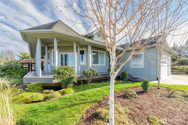 21 American Eagle Drive, Sequim, WA 98382