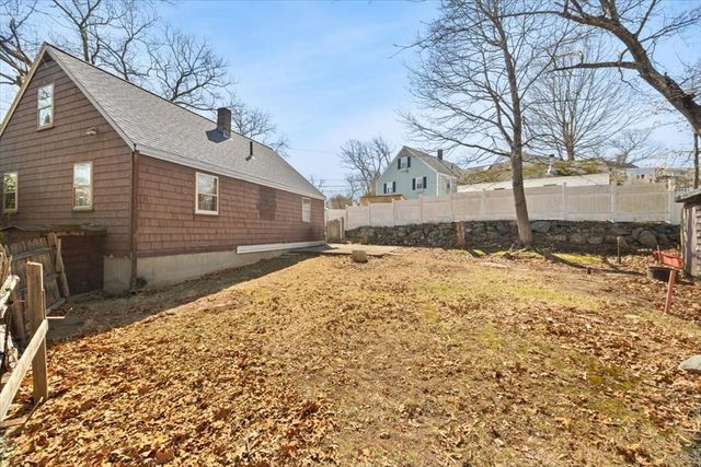 7 Cedar Cir, Randolph, MA 02368