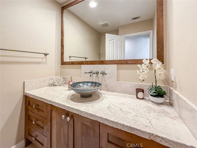 3427 Woodburn Avenue, Westlake Village, CA 91361