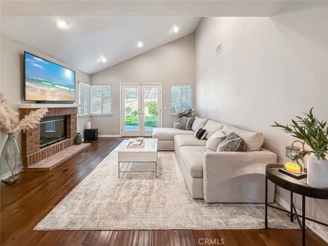 3427 Woodburn Avenue, Westlake Village, CA 91361