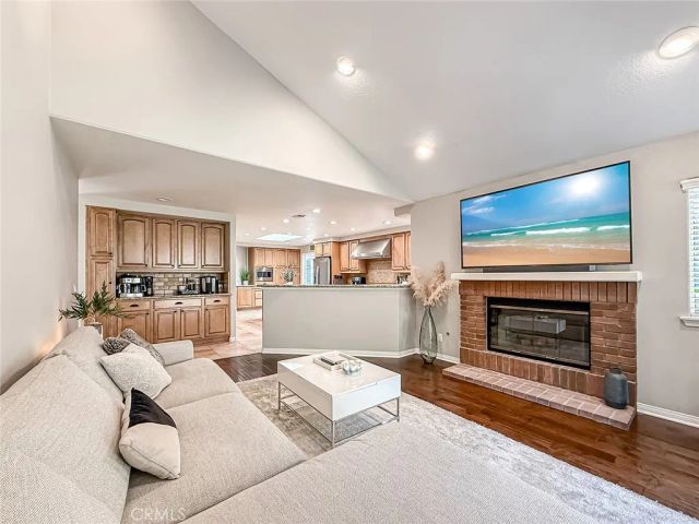 3427 Woodburn Avenue, Westlake Village, CA 91361