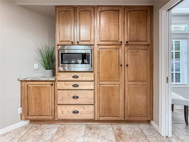 3427 Woodburn Avenue, Westlake Village, CA 91361