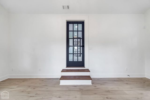 2005 Wood Street, Jonesboro, AR 72401