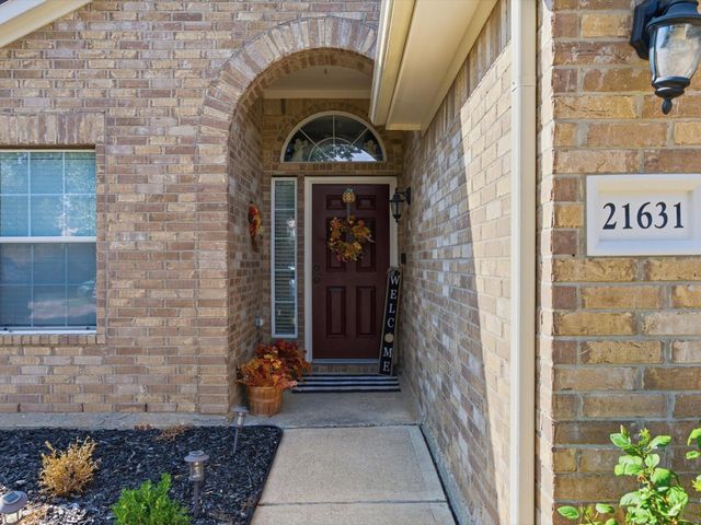 21631 Falvel Misty Drive, Spring, TX 77388