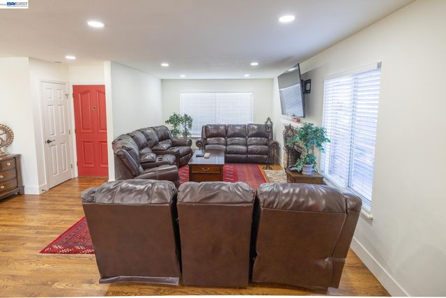 767 Lemos Ave, Salinas, CA 93901