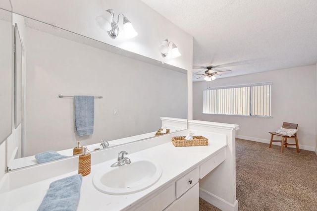 6530 Steffano Ct, Citrus Heights, CA 95621