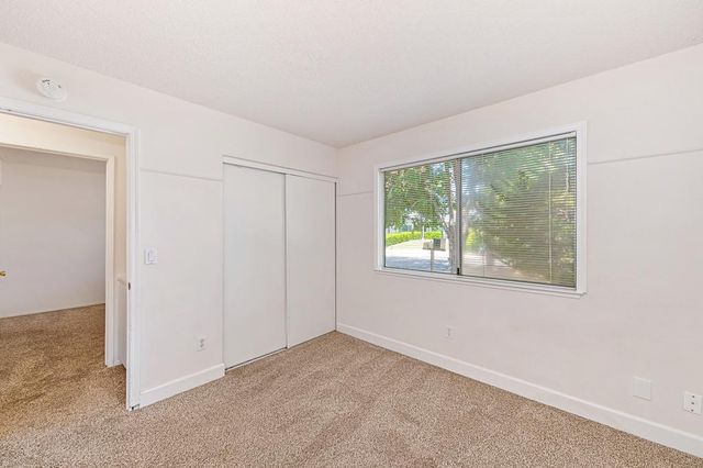 6530 Steffano Ct, Citrus Heights, CA 95621