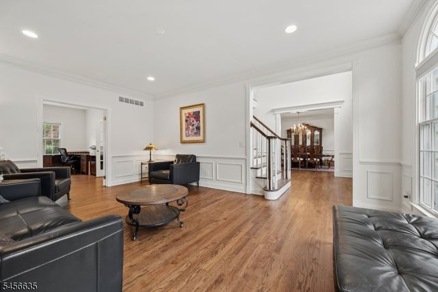 18 DOWNINGTOWN COURT, Warren Twp., NJ 07059