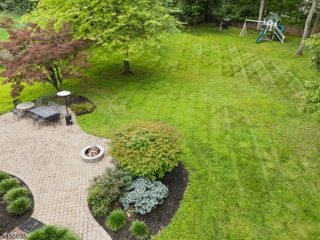 18 DOWNINGTOWN COURT, Warren Twp., NJ 07059