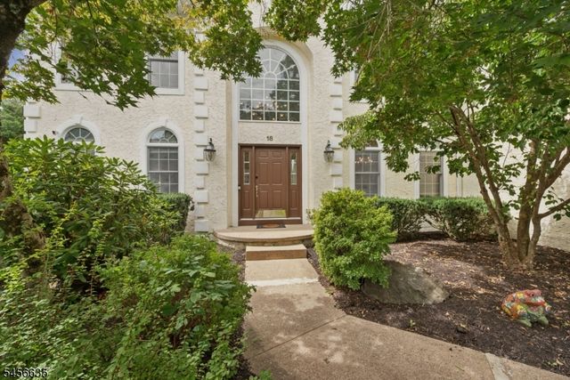 18 DOWNINGTOWN COURT, Warren Twp., NJ 07059