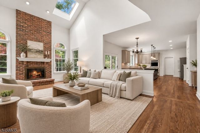 18 DOWNINGTOWN COURT, Warren Twp., NJ 07059