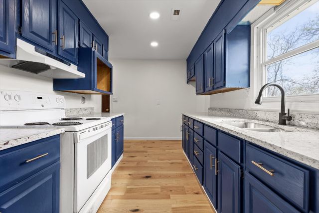 3000 Mary Walker Place, Chattanooga, TN 37411