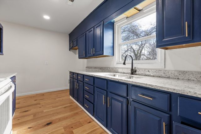 3000 Mary Walker Place, Chattanooga, TN 37411