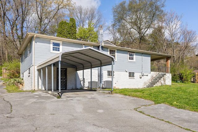 3000 Mary Walker Place, Chattanooga, TN 37411