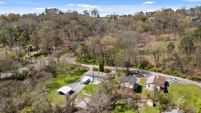 3000 Mary Walker Place, Chattanooga, TN 37411