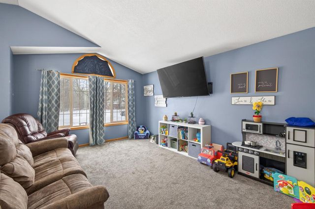 14137 314th Avenue NW, Princeton, MN 55371