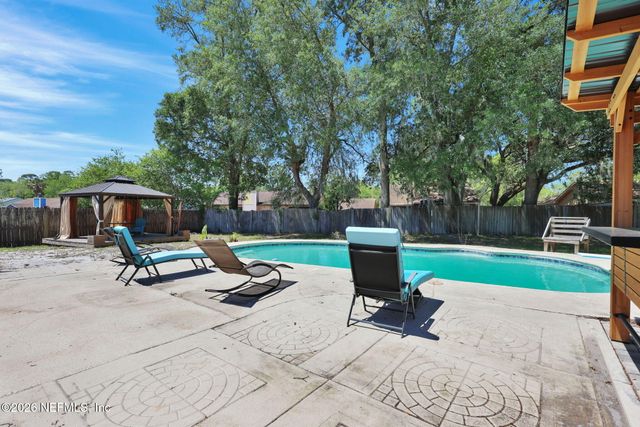 6420 DIAMOND LEAF Court N, Jacksonville, FL 32244