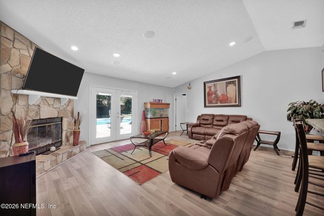 6420 DIAMOND LEAF Court N, Jacksonville, FL 32244