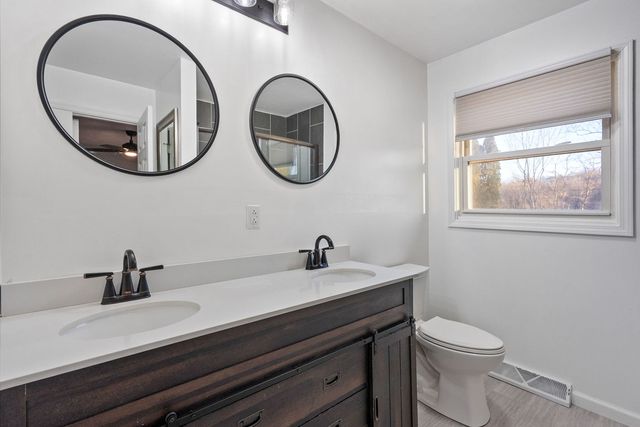 712 FAIRFIELD Road, Port Byron, IL 61275