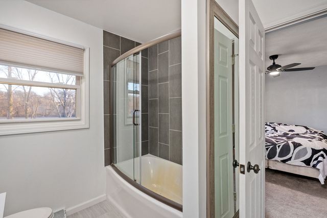 712 FAIRFIELD Road, Port Byron, IL 61275