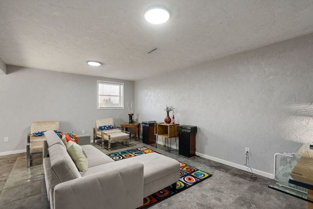 712 FAIRFIELD Road, Port Byron, IL 61275