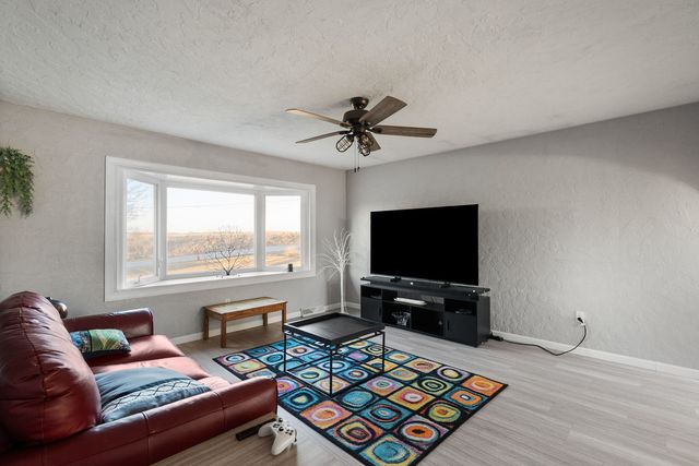 712 FAIRFIELD Road, Port Byron, IL 61275