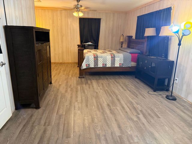 615 Carlisle Dr, Kilgore, TX 75662