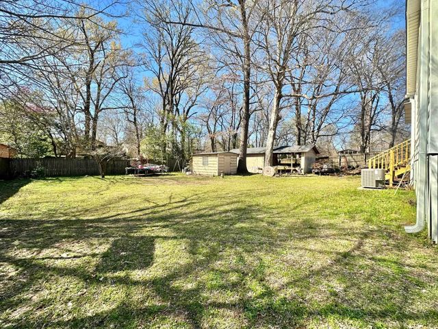 615 Carlisle Dr, Kilgore, TX 75662