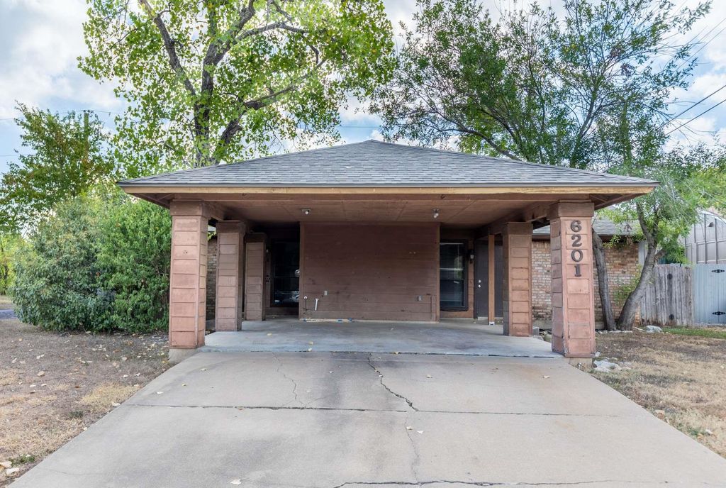 6201 Berkett CV A, Austin, TX 78745