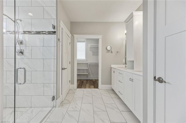 119 Creek LN, Suffolk, VA 23435