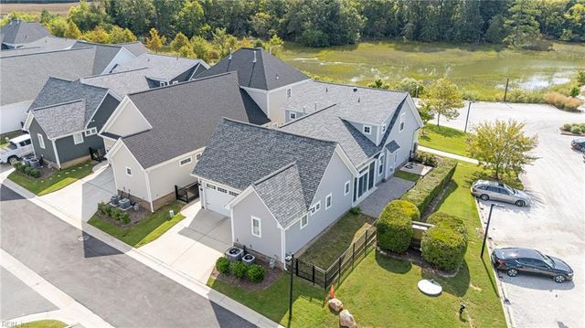 119 Creek LN, Suffolk, VA 23435