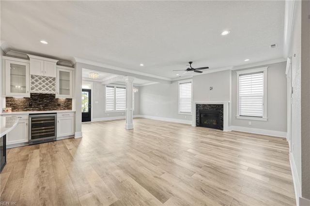 119 Creek LN, Suffolk, VA 23435